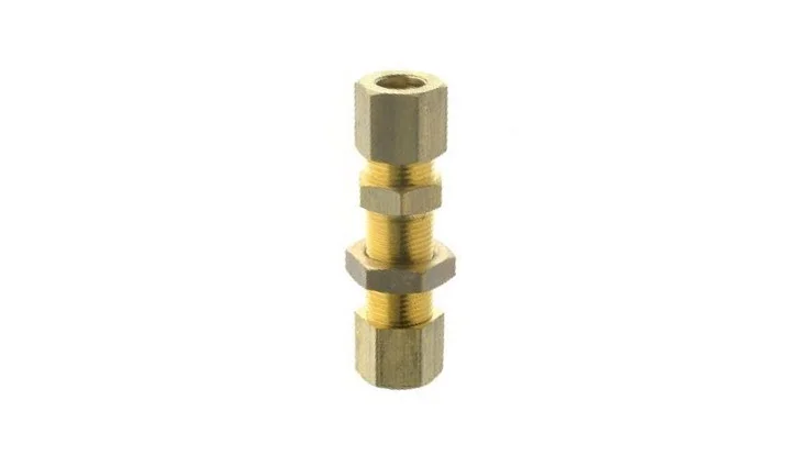 Bulkhead connectors