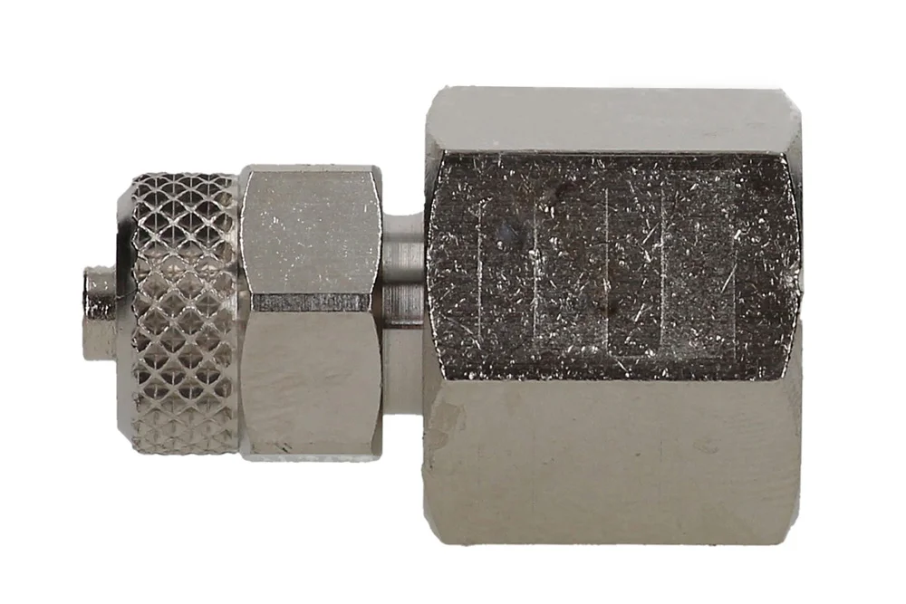 Twisted Pneumatic Hose Coupling with Female Thread, Type C2