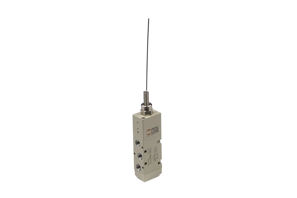 Spring-assisted mechanical rod pneumatic diverter valve, 5/2, Series 70